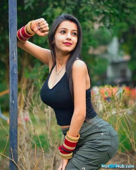 Bangalore College Girl’s Hot MMS Video .